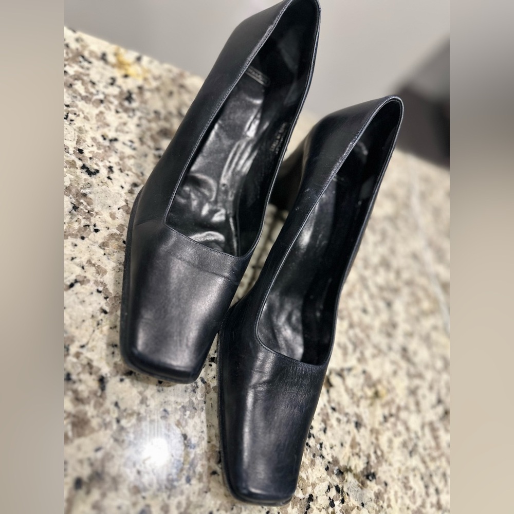 Coach malorie leather pumps